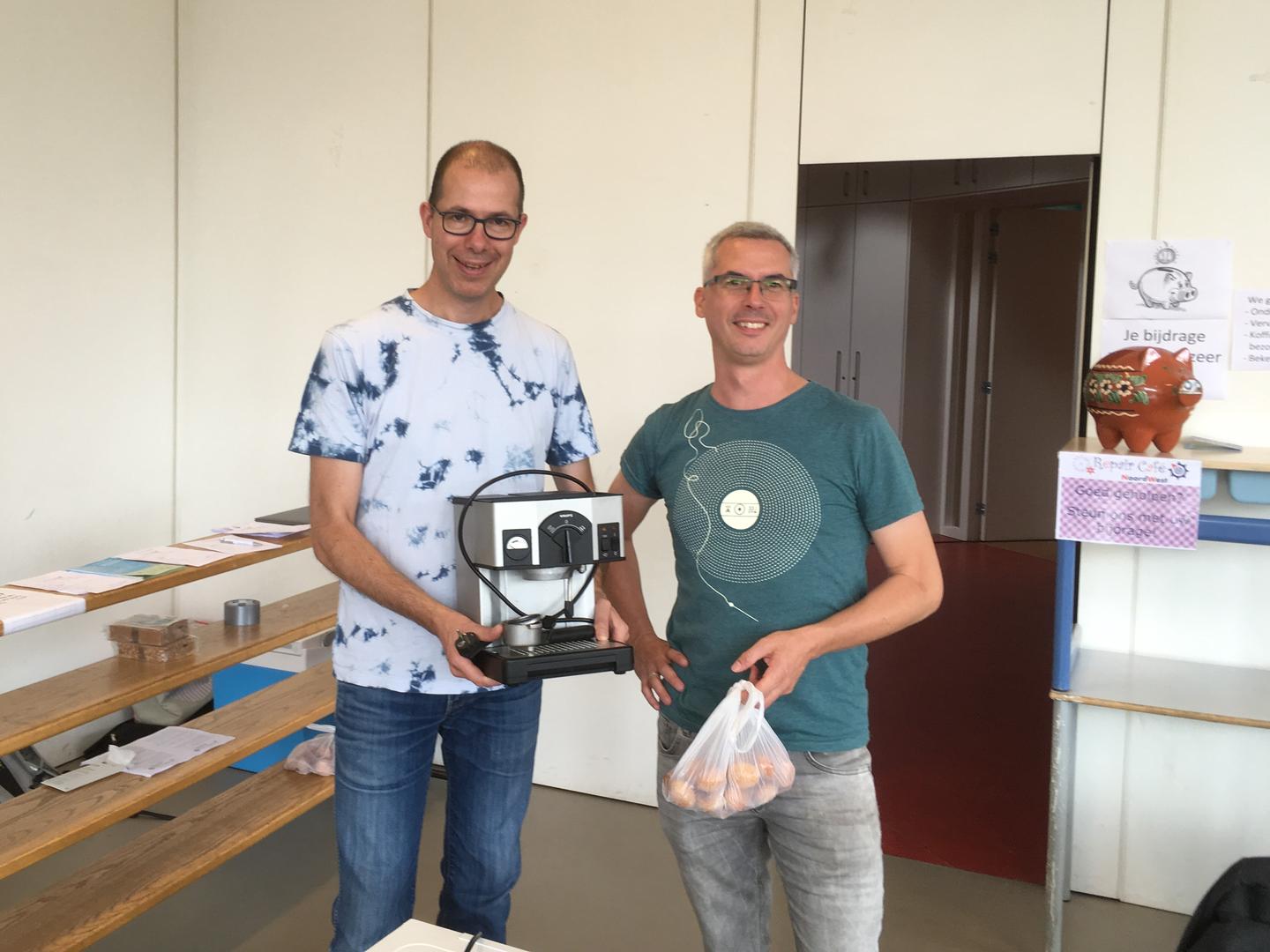 repaircafe Noordwest 100ste reparatie